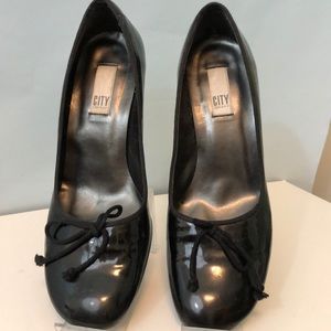 Vintage DKNY CITY shoes